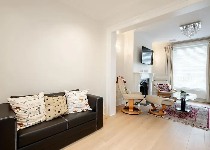 Luxury 3Brs House In The Heart Of Victoria